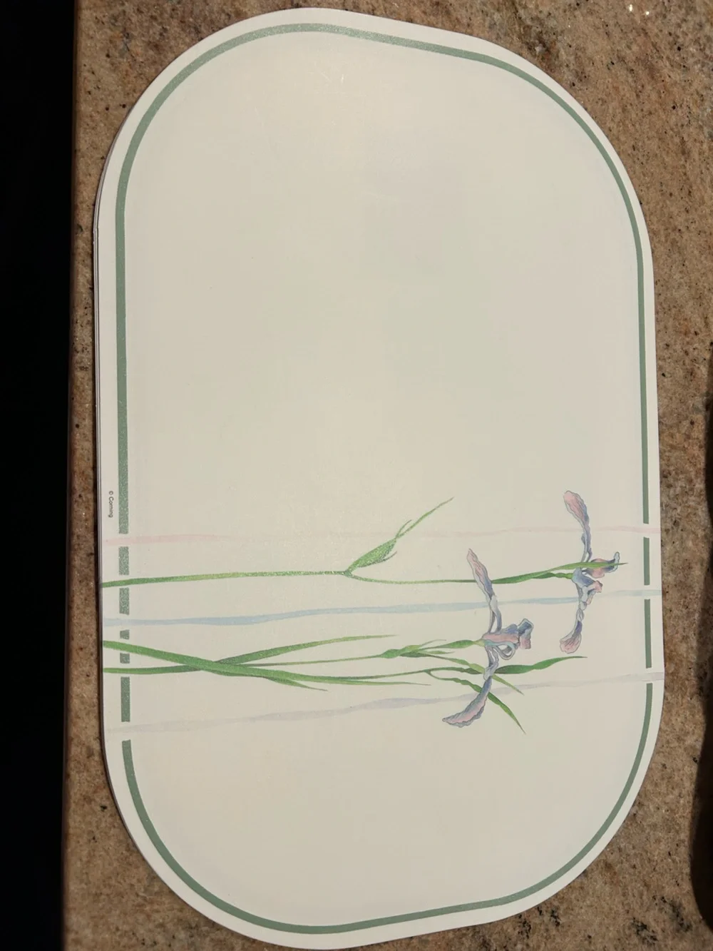 (6)Corning Corelle Shadow Iris reversible vinyl foam placemats 17 1/8”x11.25”New